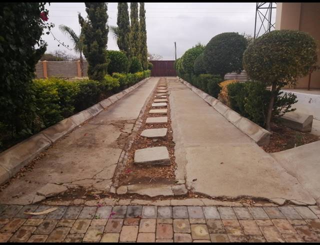 8,500HA FARM FOR SALE IN TWEEFONTEIN AH